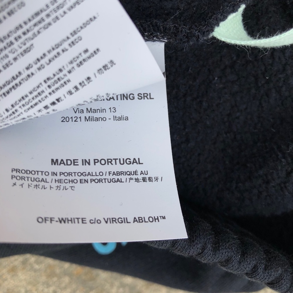 🔥🔥 Off White Hoodie - Picture 6 of 8